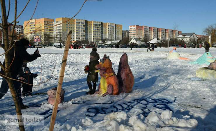 "Желтый снег". В Гомеле прошел фестиваль снега