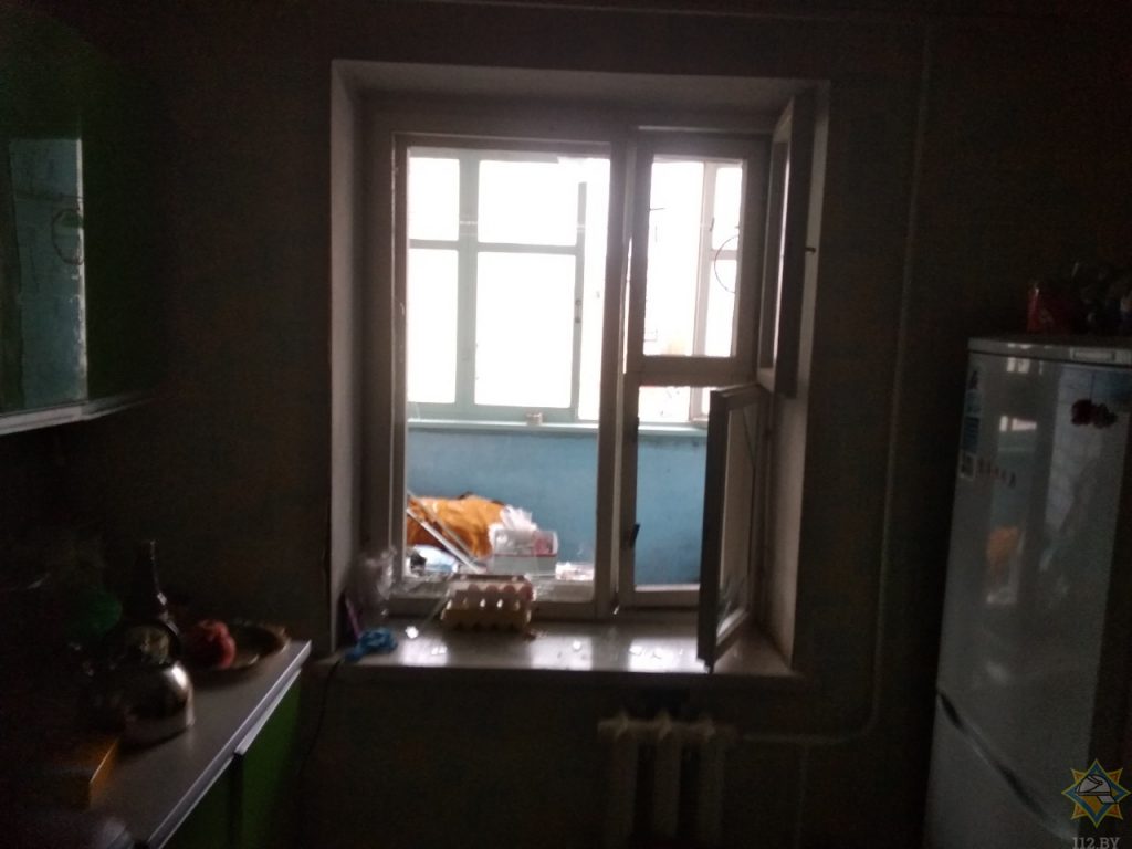 В Мозыре взрыв газа выбил окна в жилом доме. Пострадавших нет