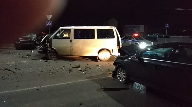 Три машины столкнулись в Житковичах из-за пьяного водителя