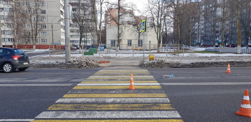 В Гомеле микроавтобус сбил пенсионера на переходе