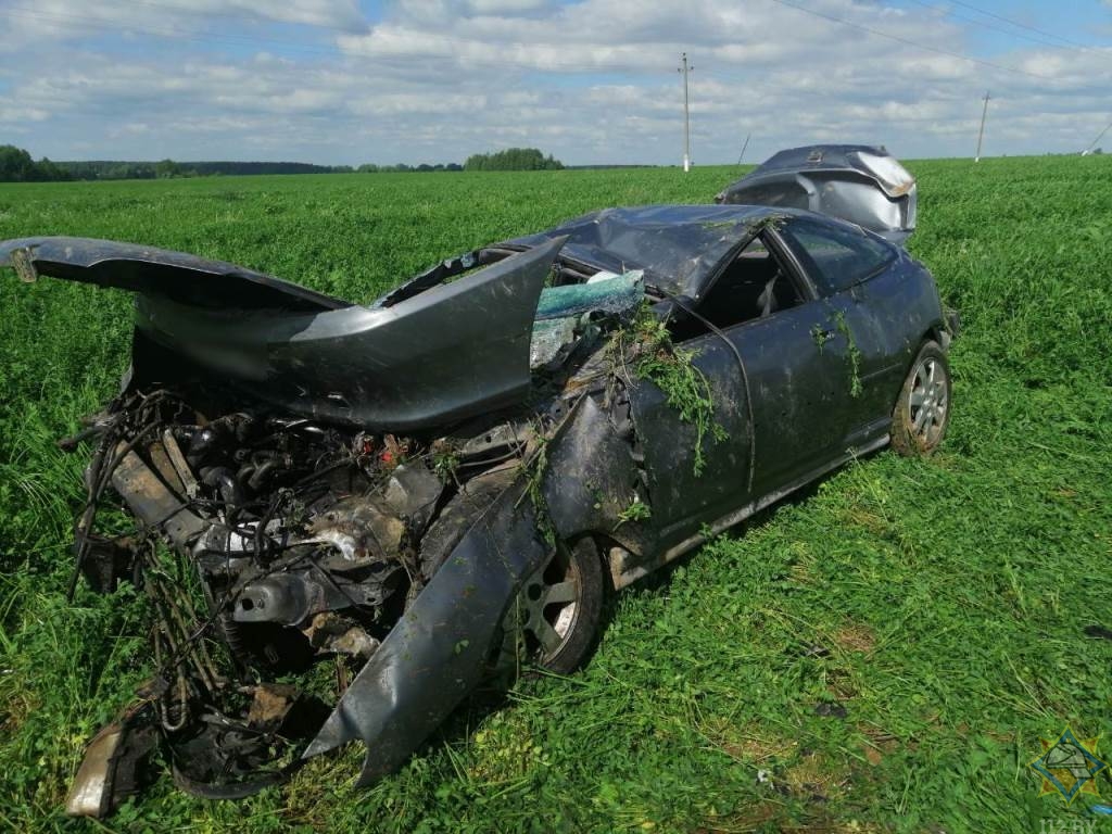 МЧС спасло водителя Peugeot в Шкловском районе