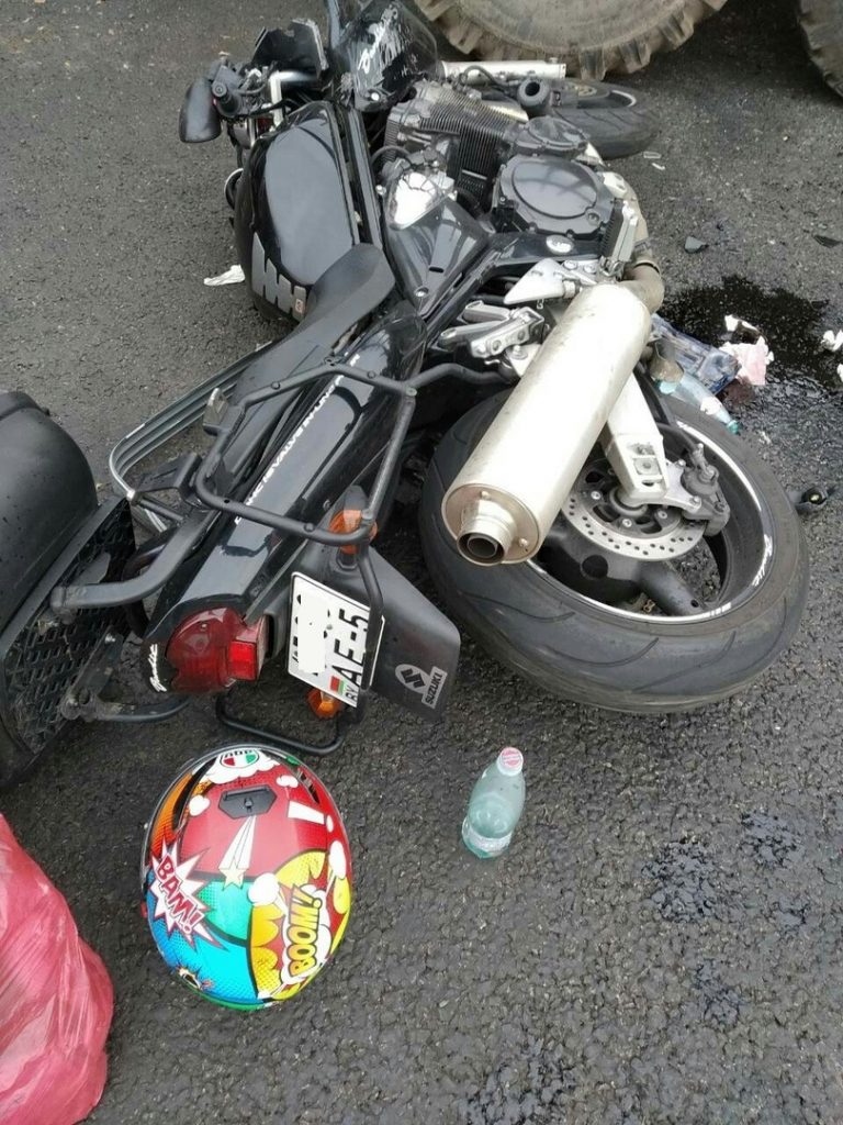 Мотоциклист из Беларуси погиб в Украине в ДТП с лесовозом