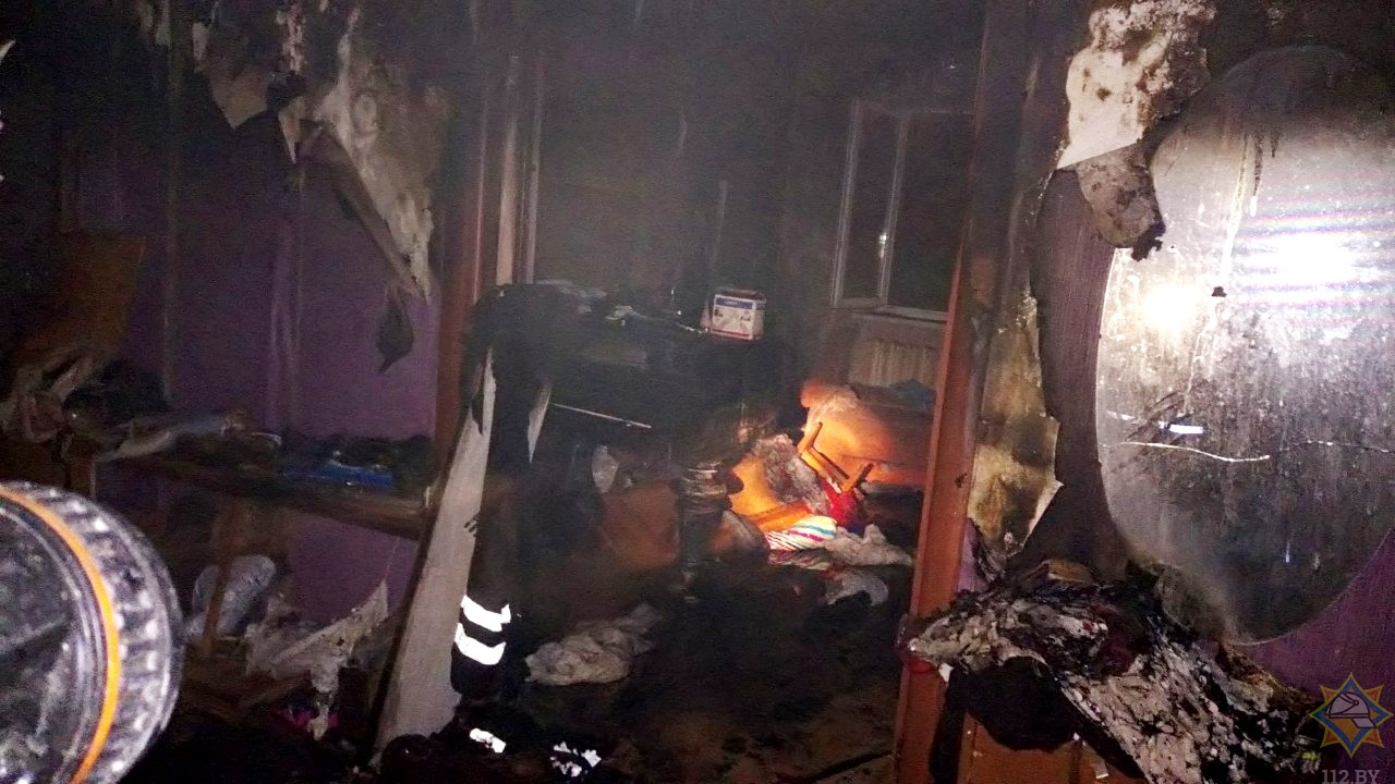 Сразу две квартиры горели в Минске на Тикоцкого