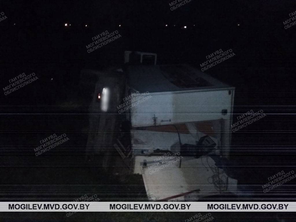 В Быховском районе грузовик насмерть сбил возчика