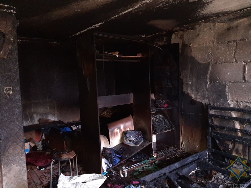 В Ивацевичском райне сосед спас ребенка из горящей квартиры