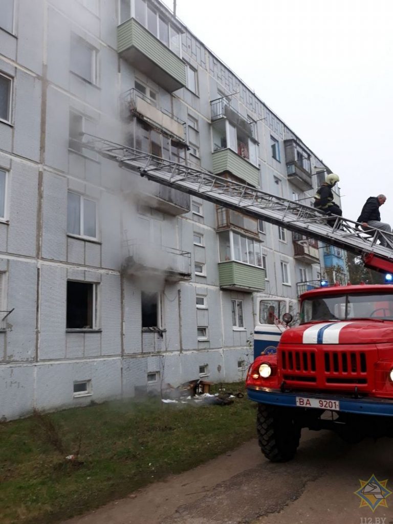 Два человека погибли на пожаре в Лепельском районе