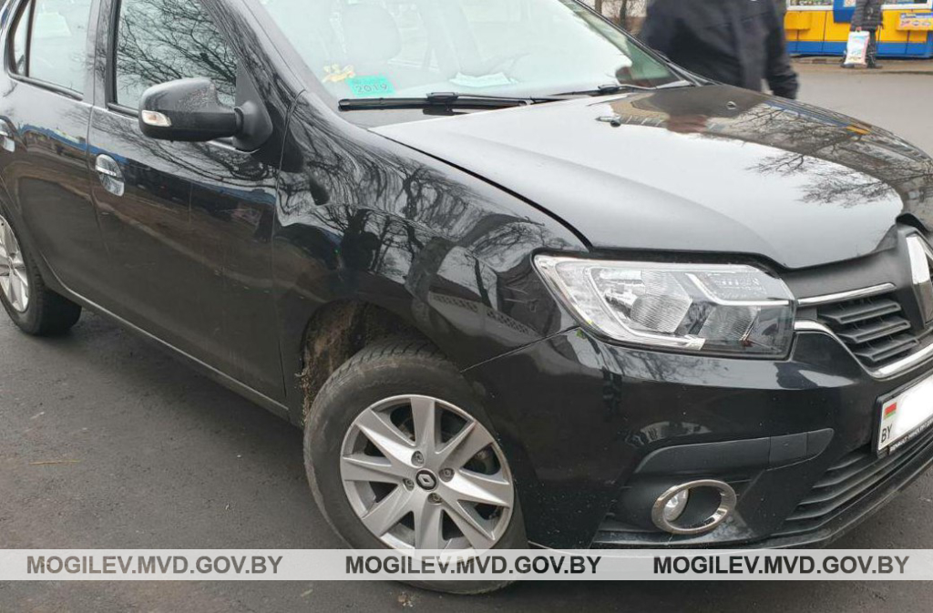 В Бобруйске автомобиль сбил шестилетнюю девочку