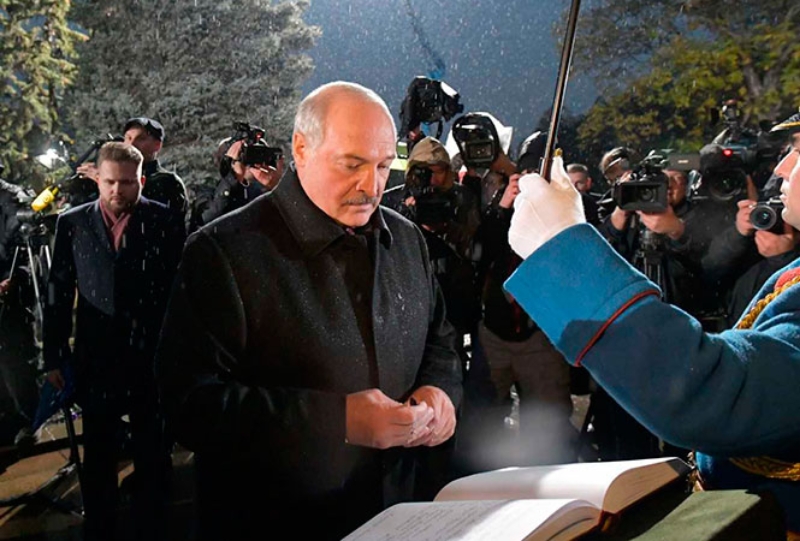 Лукашенко посетил мемориал освободителям Белграда и поужинал с Вучичем