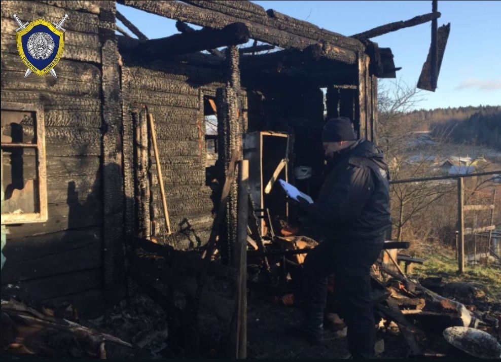СК начал проверку по факту пожара с тремя погибшими в Логойском районе
