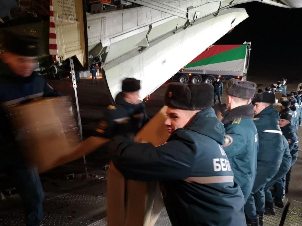Беларусь отправляет гуманитарную помощь Китаю
