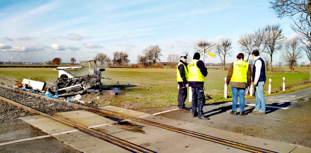 В Польше при столкновении с поездом погиб водитель из Беларуси