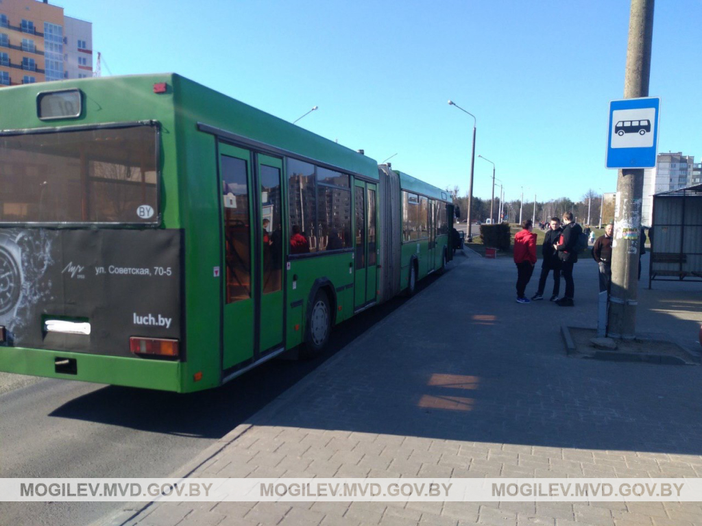 Девочка попала под автобус в Бобруйске