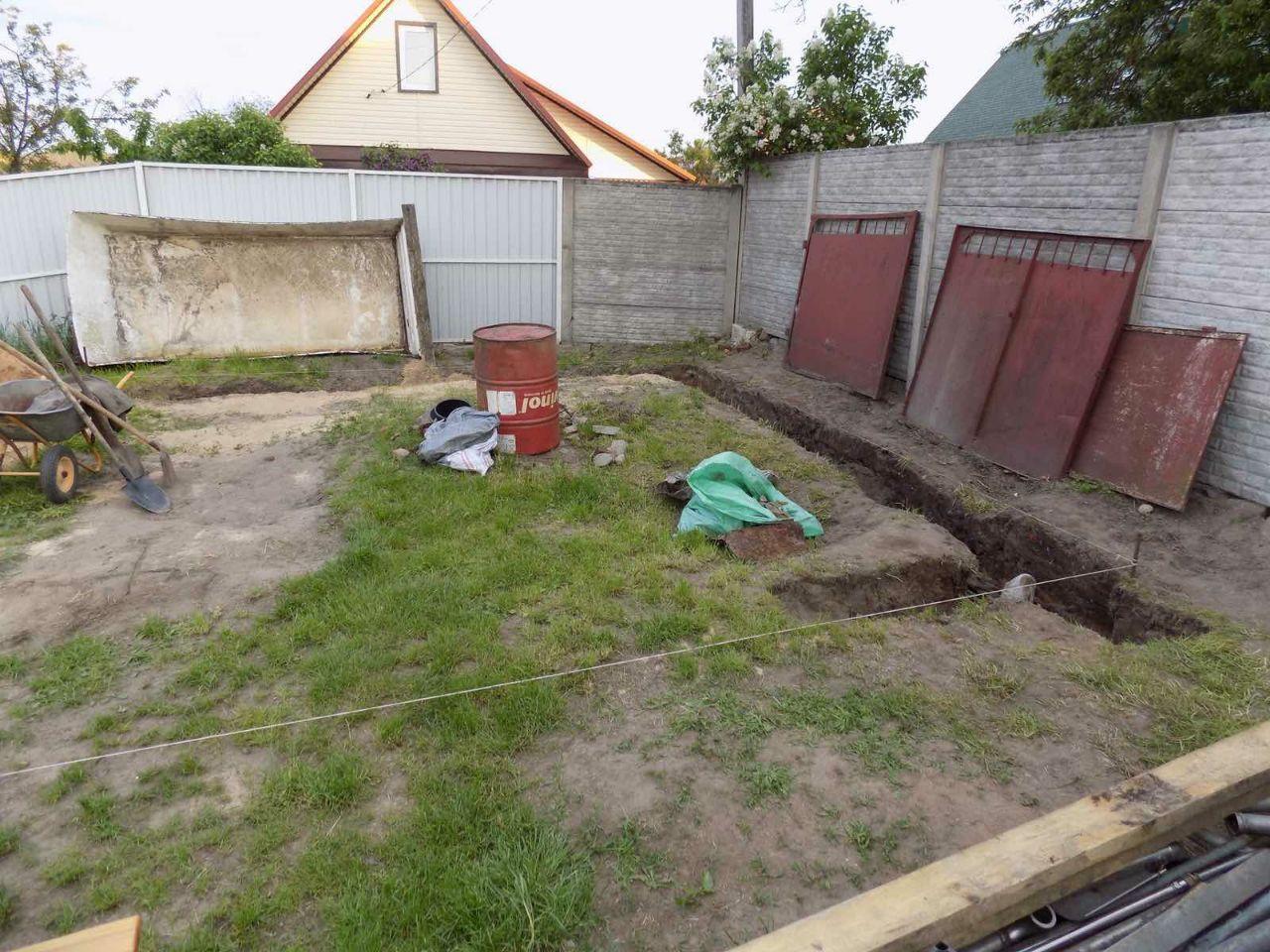 Житель Бобруйска обнаружил останки женщины во дворе