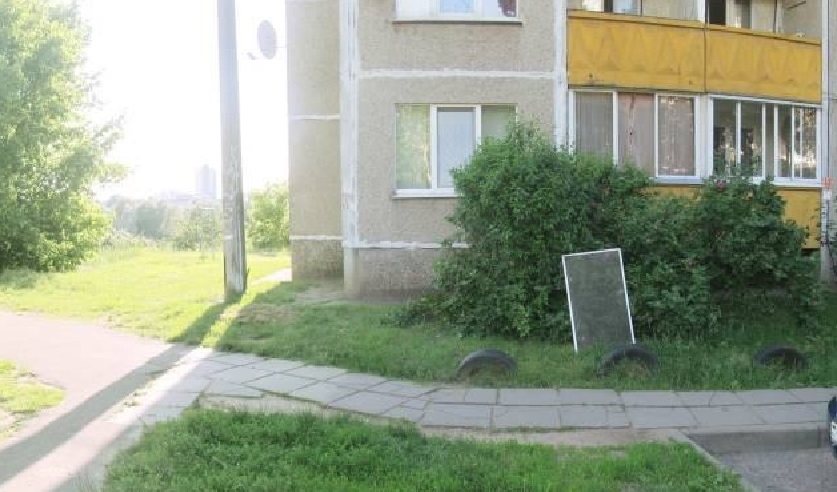 Трехлетний мальчик погиб при падении из окна в Минске