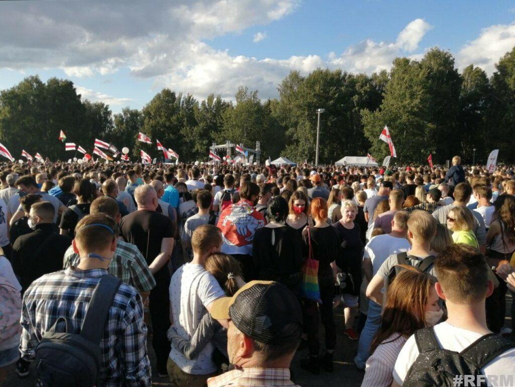 Более 60 тысяч человек пришло на митинг Светланы Тихановской