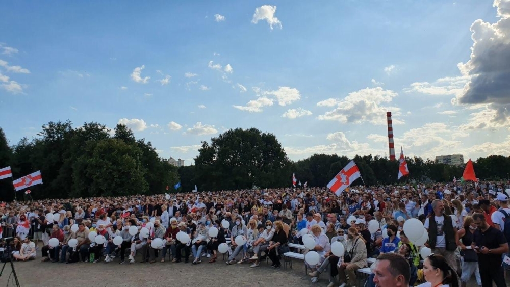 Более 60 тысяч человек пришло на митинг Светланы Тихановской