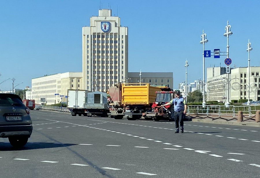 Митинг властей и марши "За свободу": что происходило в Беларуси 16 августа (онлайн)