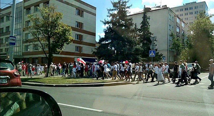 Митинг властей и марши "За свободу": что происходило в Беларуси 16 августа (онлайн)