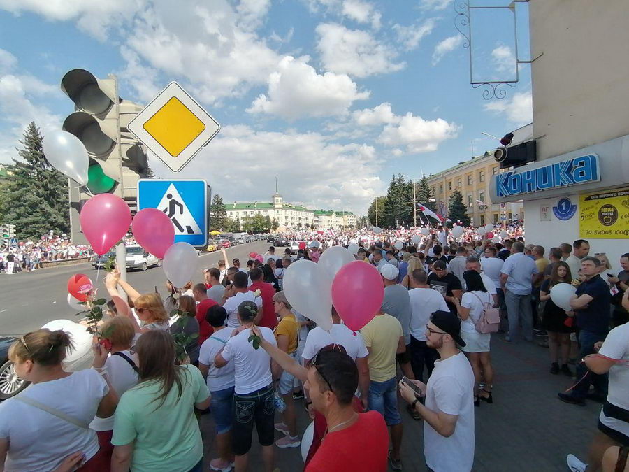 Митинг властей и марши "За свободу": что происходило в Беларуси 16 августа (онлайн)