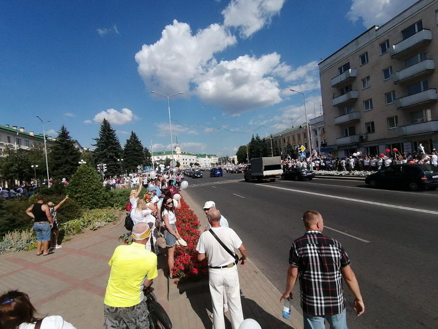 Митинг властей и марши "За свободу": что происходило в Беларуси 16 августа (онлайн)