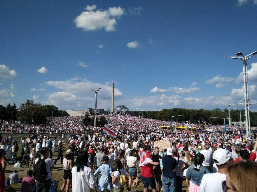 Митинг властей и марши "За свободу": что происходило в Беларуси 16 августа (онлайн)