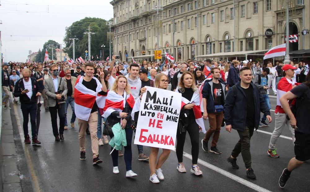 В Минске прошла многосоттысячная акция протеста