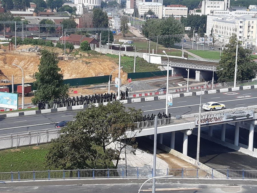 В Минске прошла очередная воскресная акция протеста (онлайн)