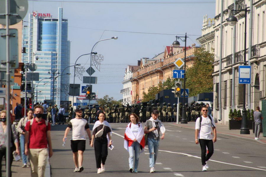 В Минске прошла очередная воскресная акция протеста (онлайн)