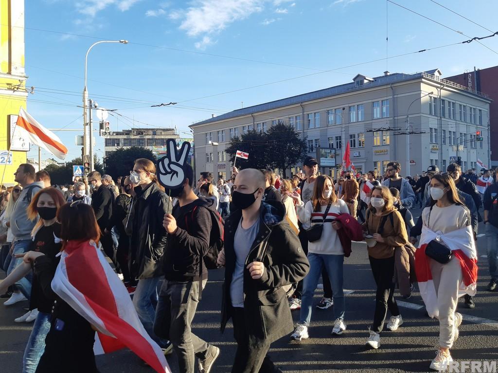 В Минске прошел воскресный марш протеста (онлайн)