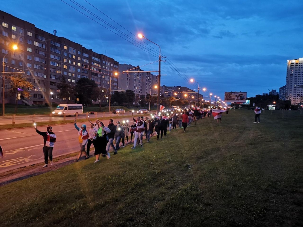 Акции солидарности прошли в разных районах Минска