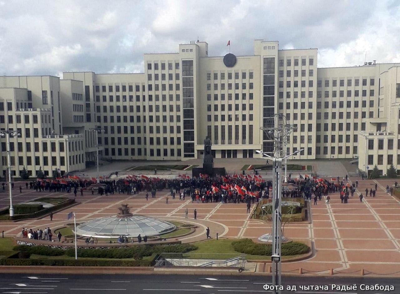 Фотофакт: в Минске собрался митинг сторонников Лукашенко