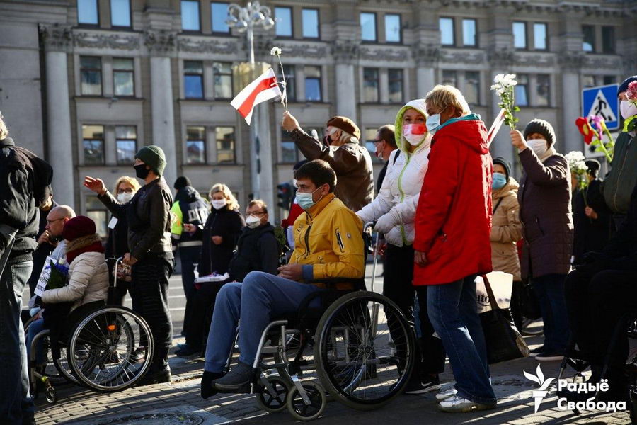 В Минске прошел второй Марш людей с инвалидностью