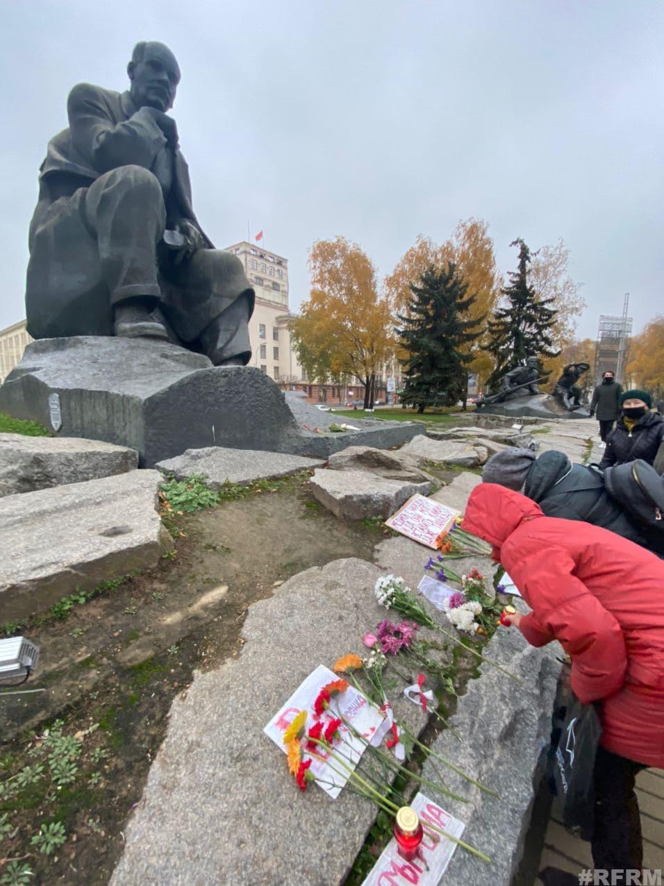 "За что убили Рому?" В Минске проходит Марш пенсионеров