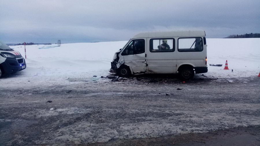 Под Гродно в лобовом столкновении погибли два человека