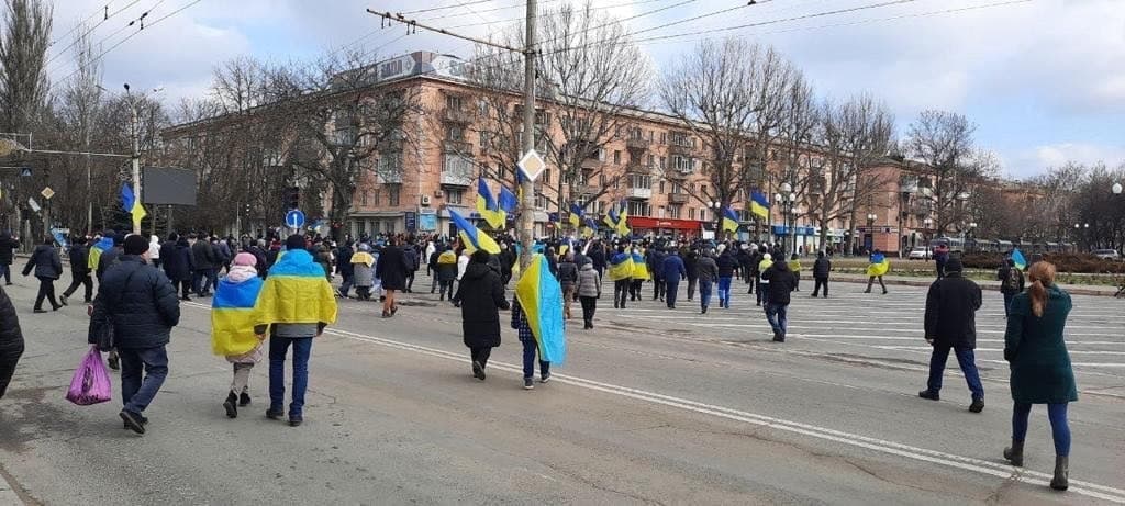 Жители Херсона вышли на антироссийский протест