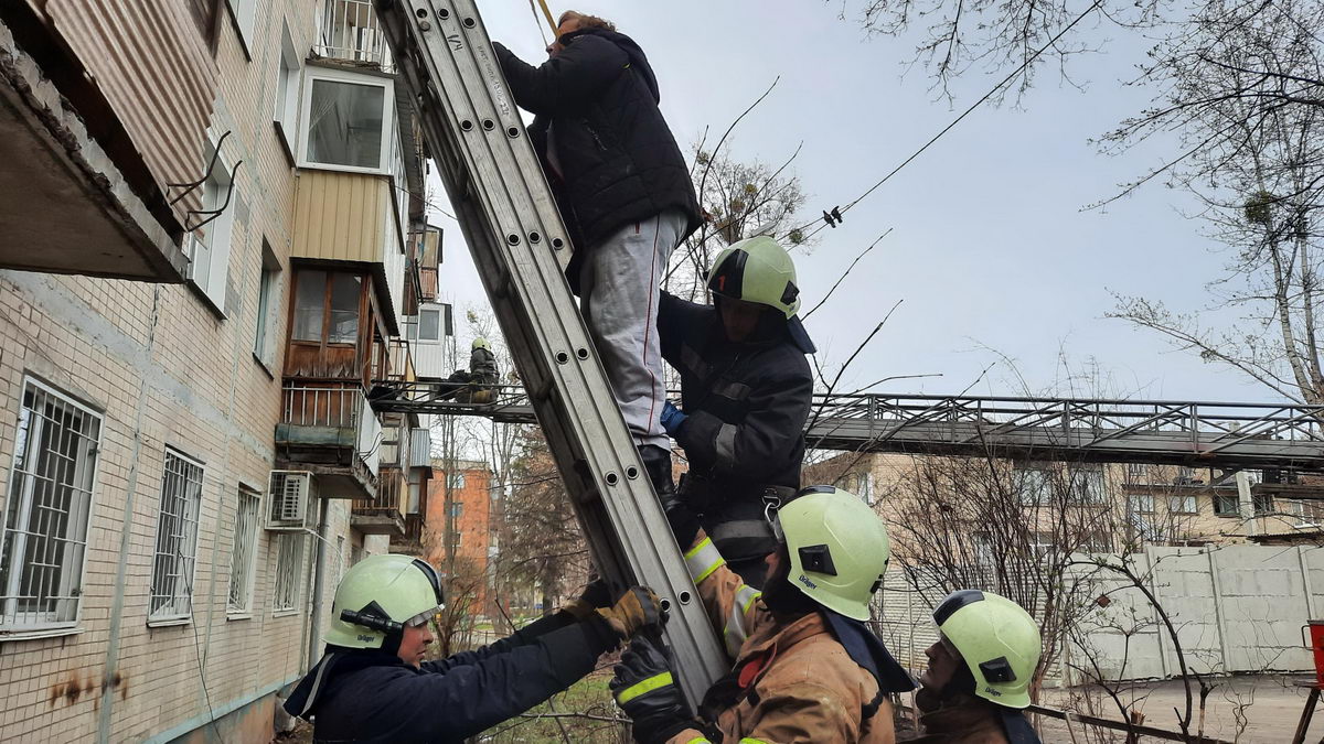 Российские войска обстреляли жилой массив в Харькове