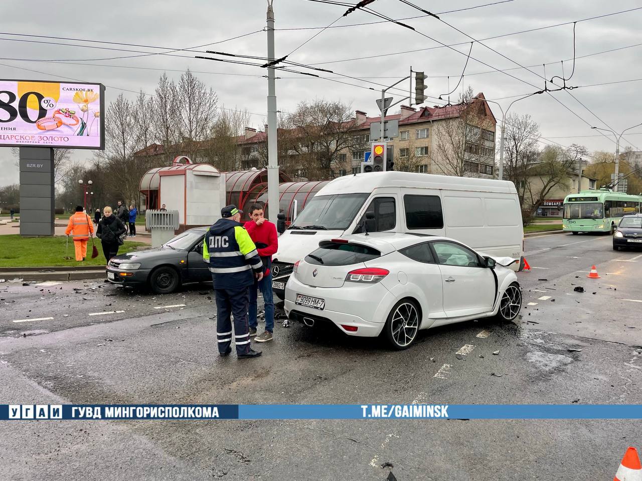 Сразу пять автомобилей столкнулись на Партизанском проспекте в Минске