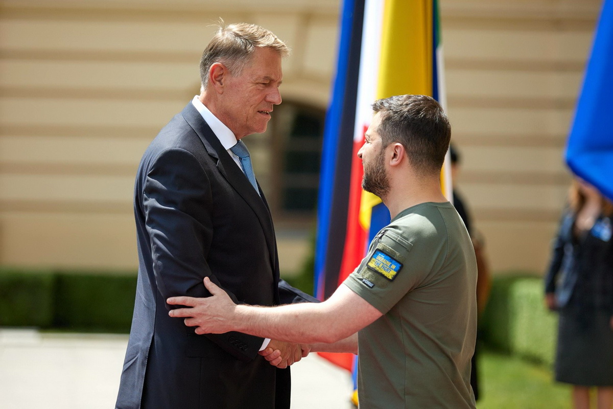 Зеленский встретился с Макроном, Шольцем, Драги и Йоханнисом - фотофакт