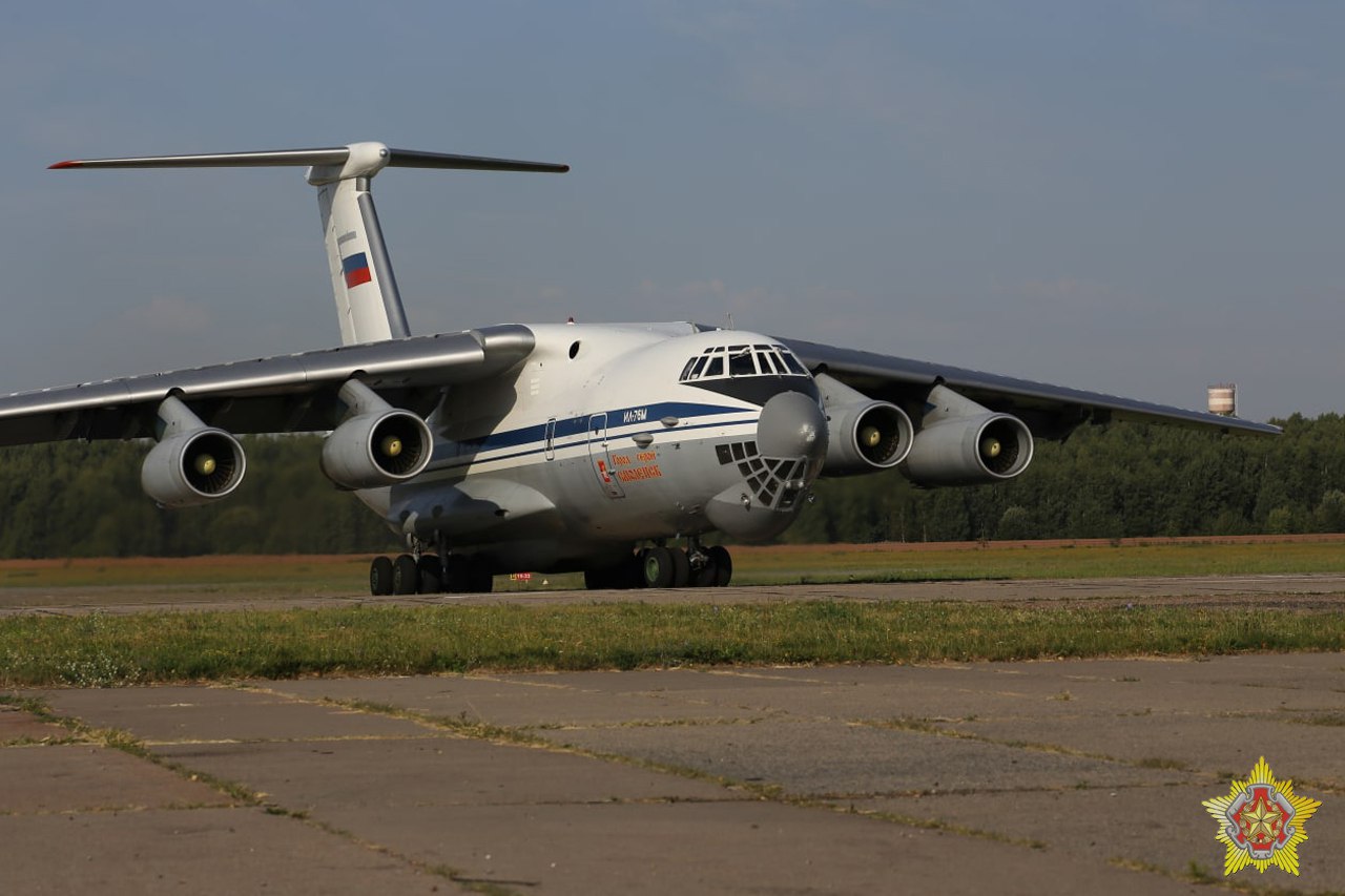 Беларусские военные улетели на "Восток-2022"