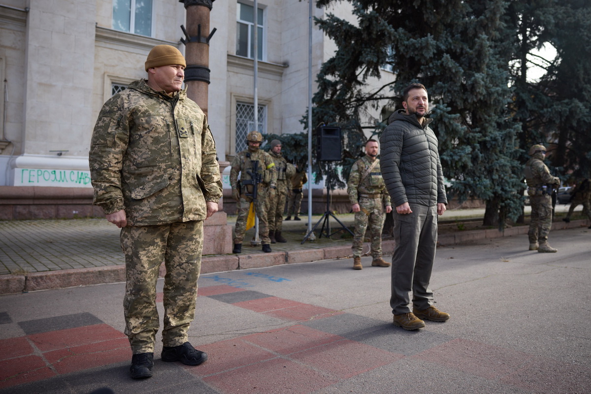 Зеленский приехал в Херсон