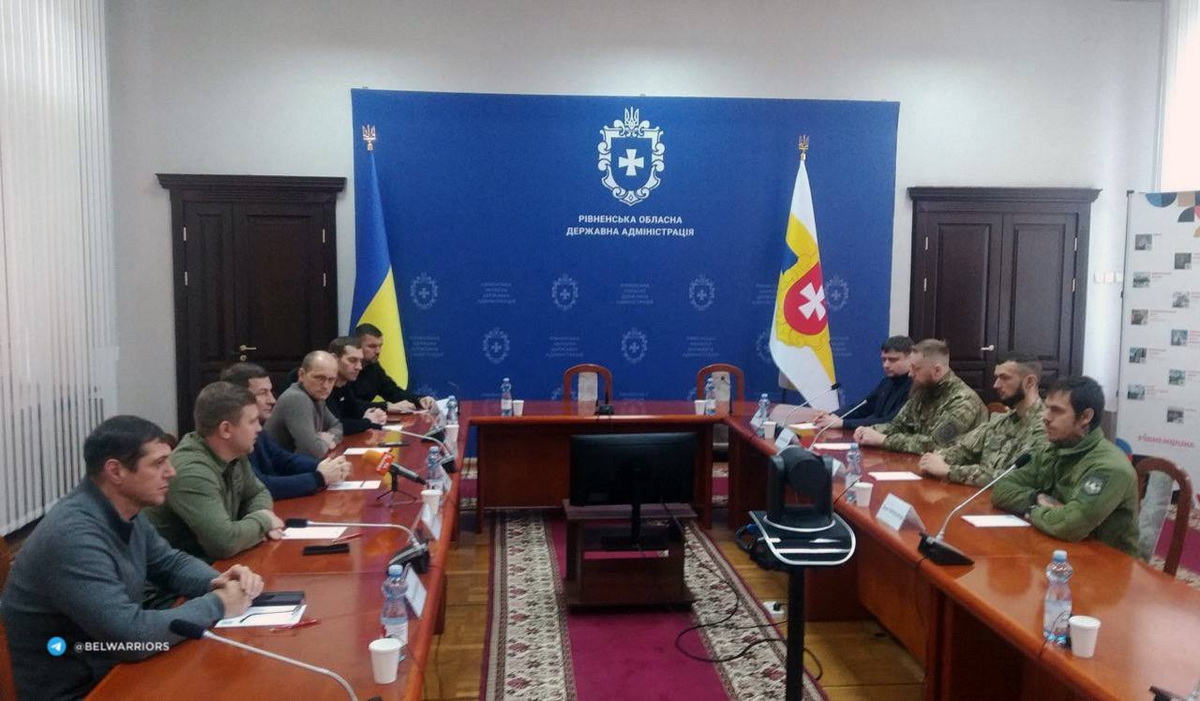 Полк Калиновского обсудил с руководством Ровенской области отношения между украинцами и беларусами