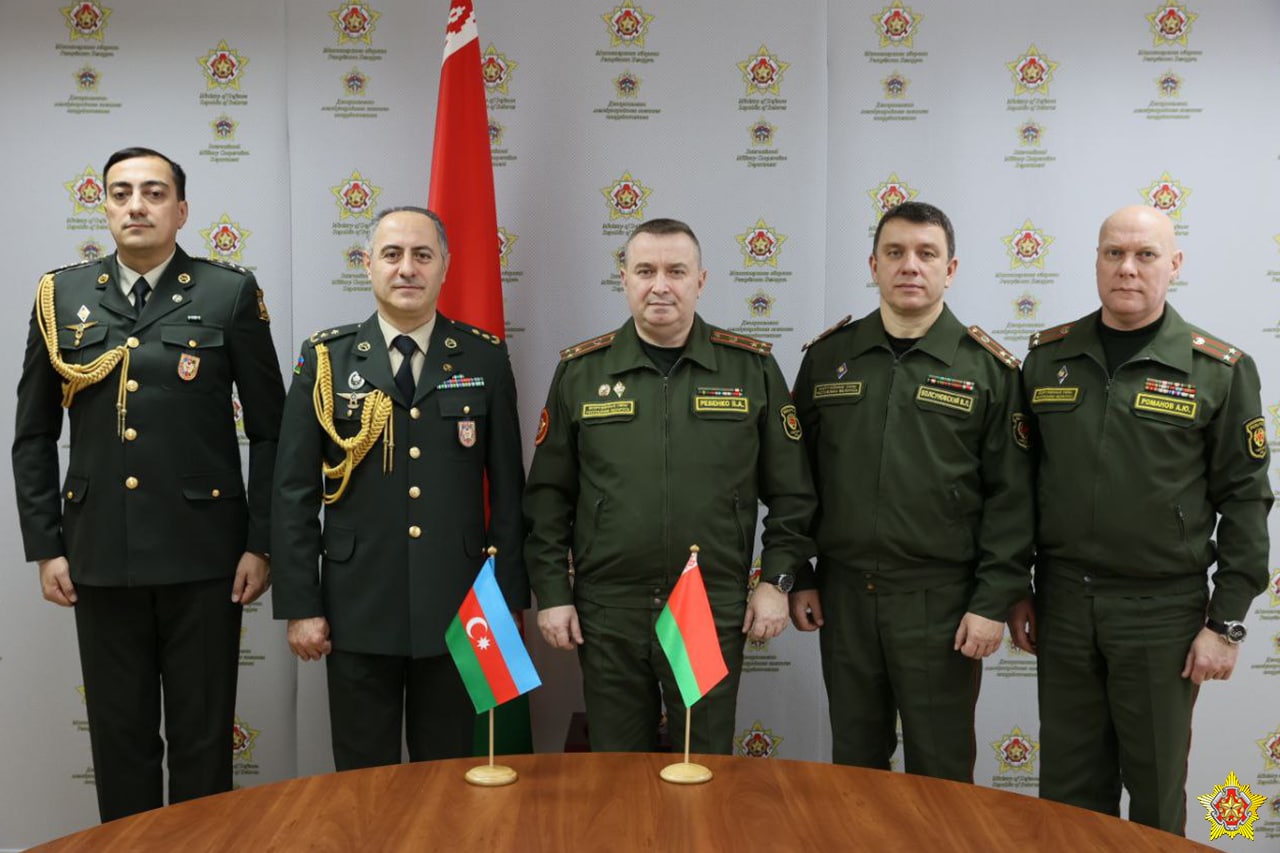Минобороны Беларуси и Азербайджана договорились укреплять дружественные связи