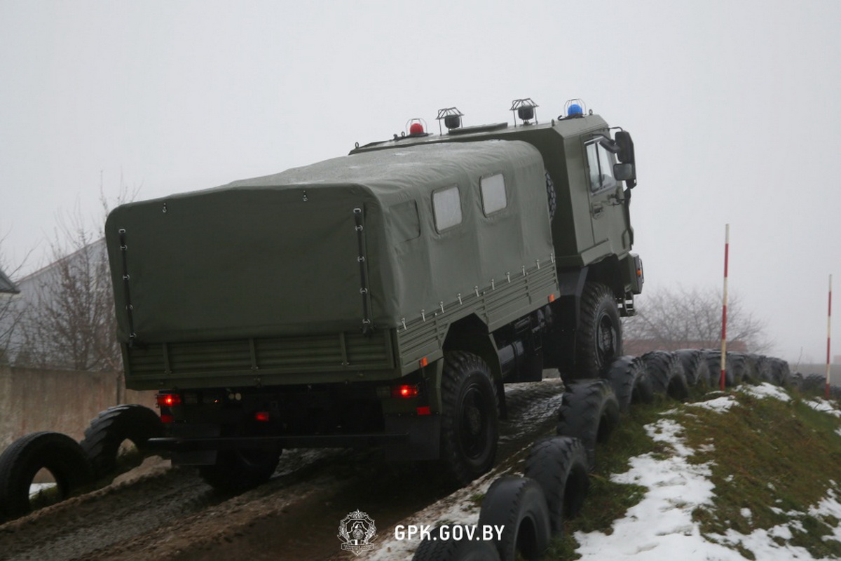 Беларусских пограничников оснащают грузовиками «Волат»