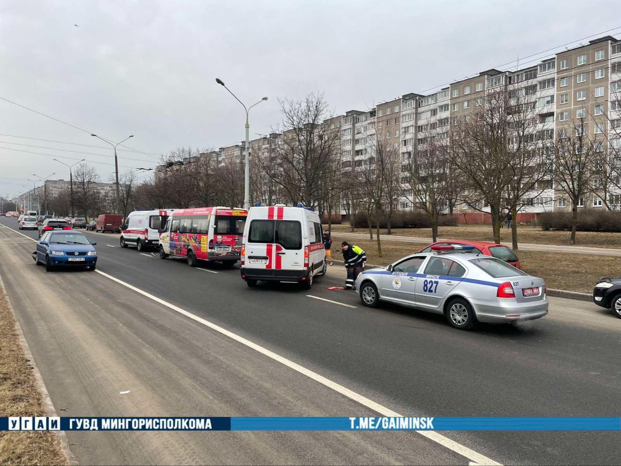 Четверо пассажиров маршрутки доставлены в больницу после ДТП в Минске