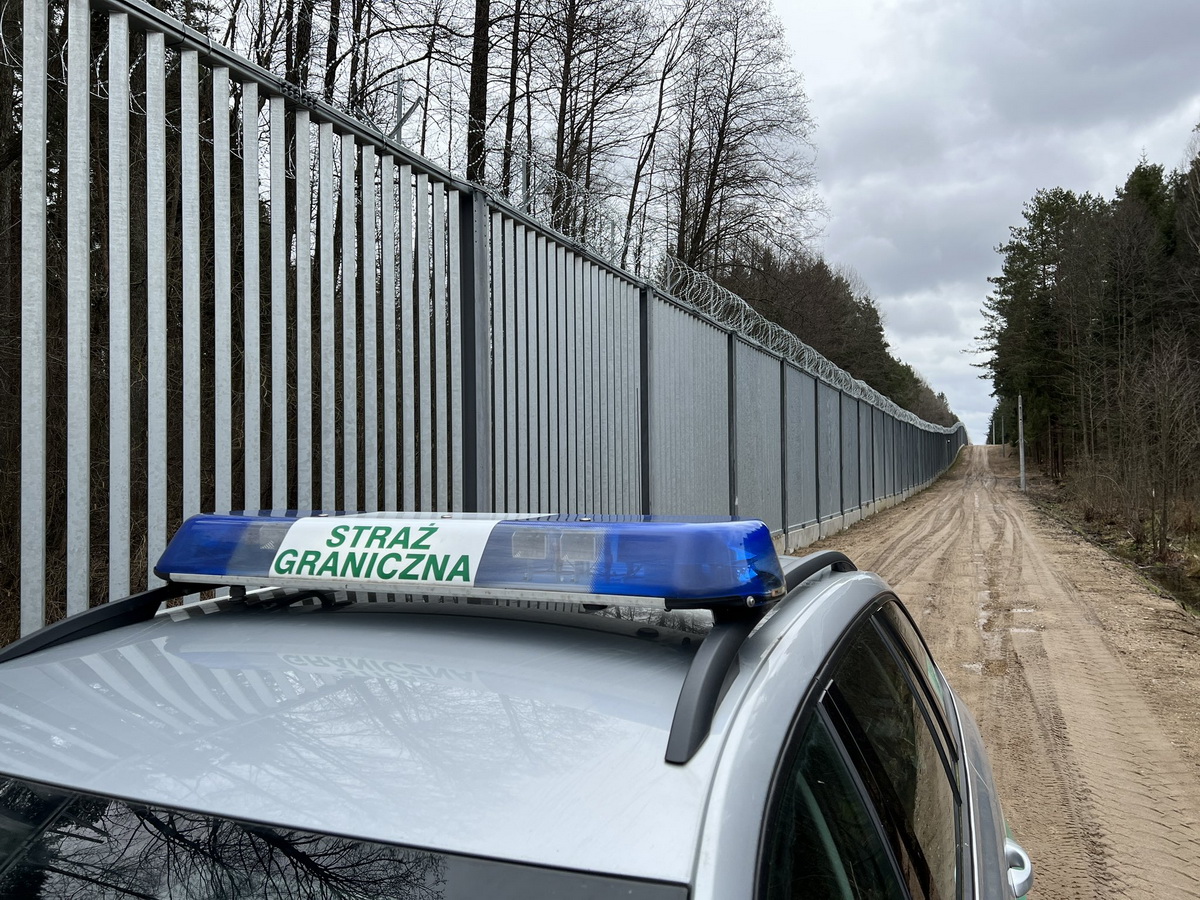 Беларуса задержали за перевозку мигрантов в Польше