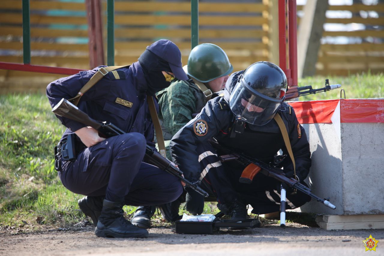 На учения теробороны в Новогрудском районе позвали председателей райисполкомов