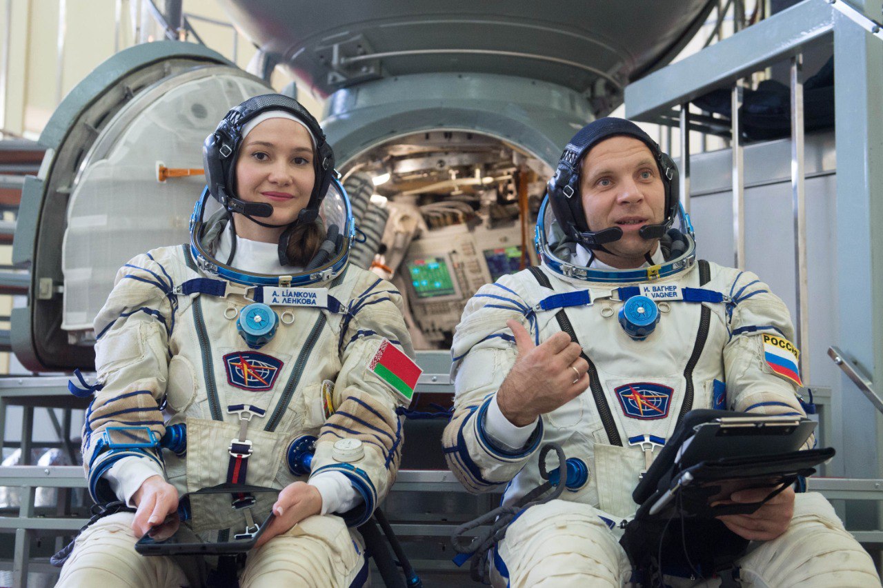Беларусские космонавтки начали осваивать корабль "Союз"