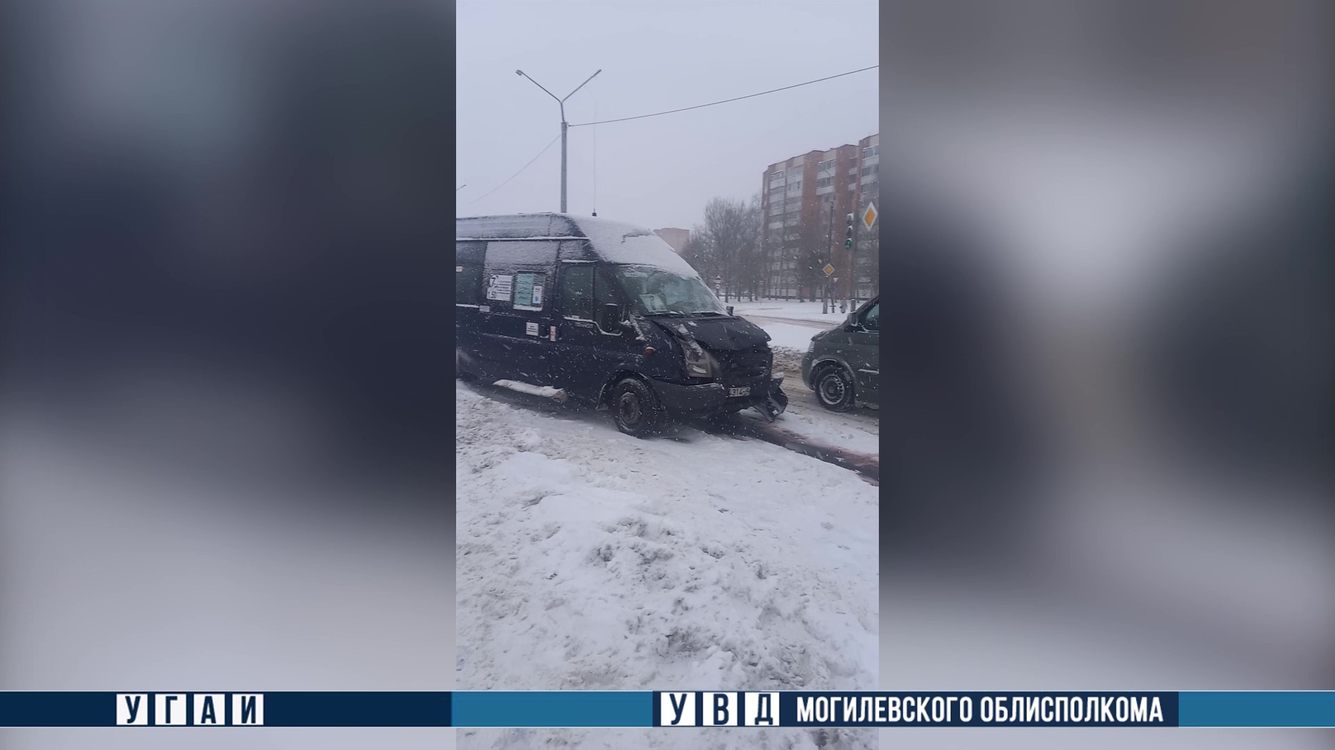 Маршрутка и такси столкнулись в Могилеве