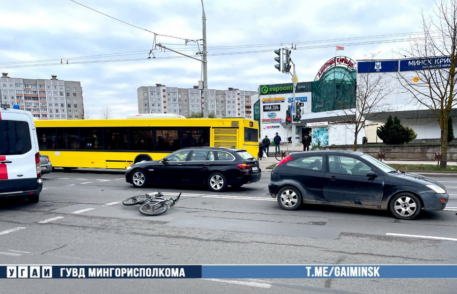 Подросток-велосипедист попал под колеса авто в Минске