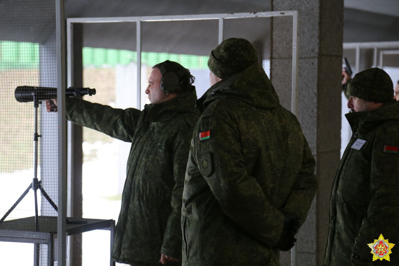 Ректоров вузов вызвали на занятие по огневой подготовке